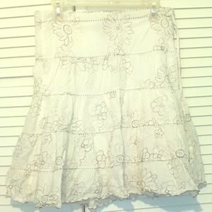 Floral Skirt🌈Twenty One